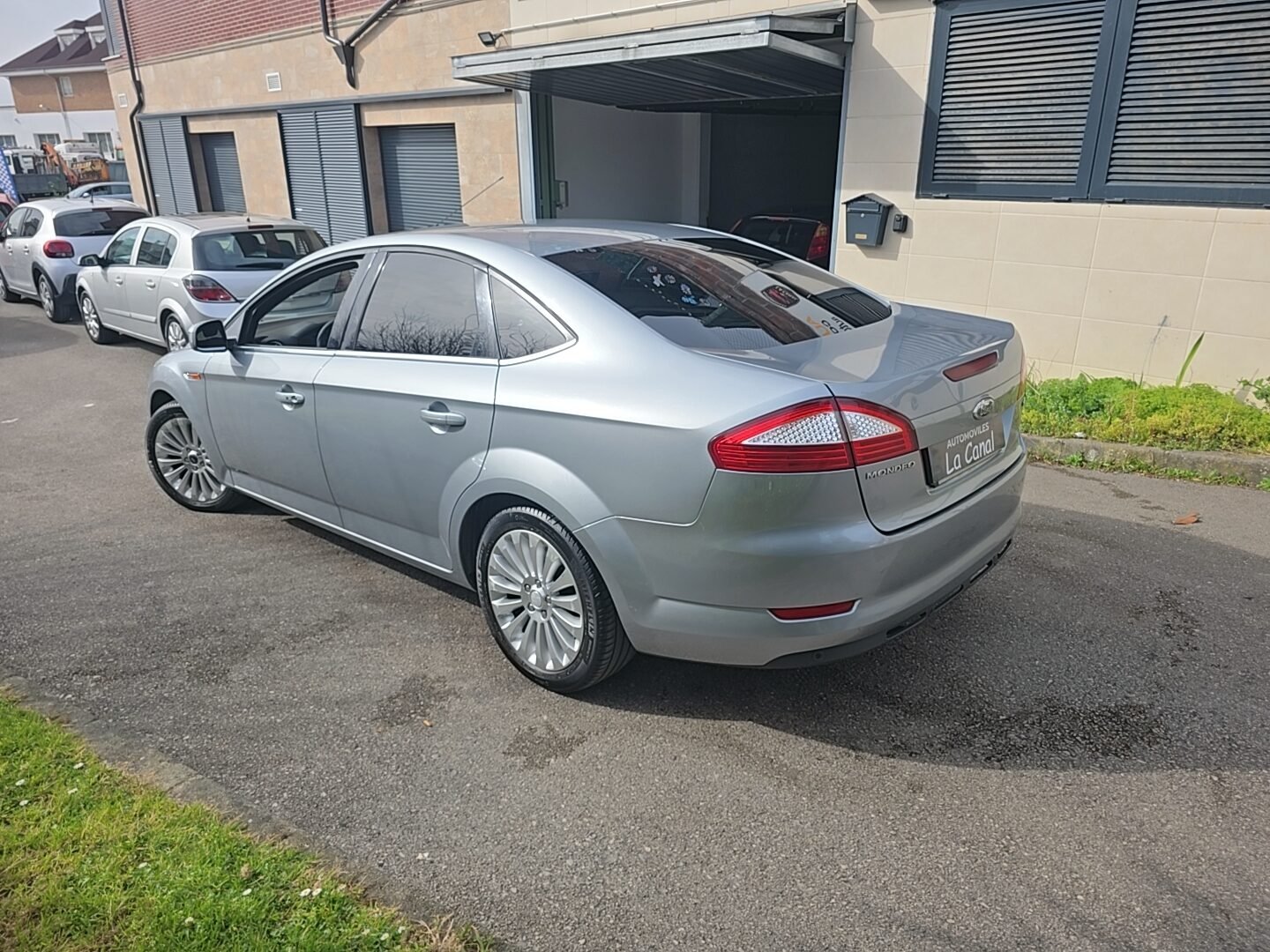 FORD MONDEO 2.0TDCI TITANIUM