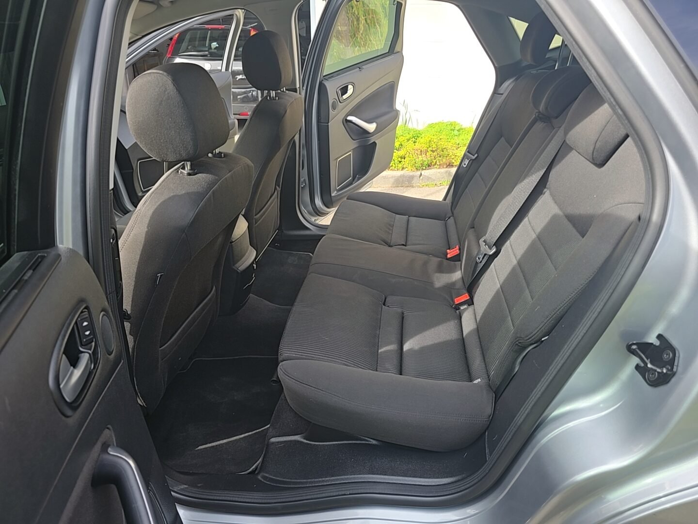 FORD MONDEO 2.0TDCI TITANIUM