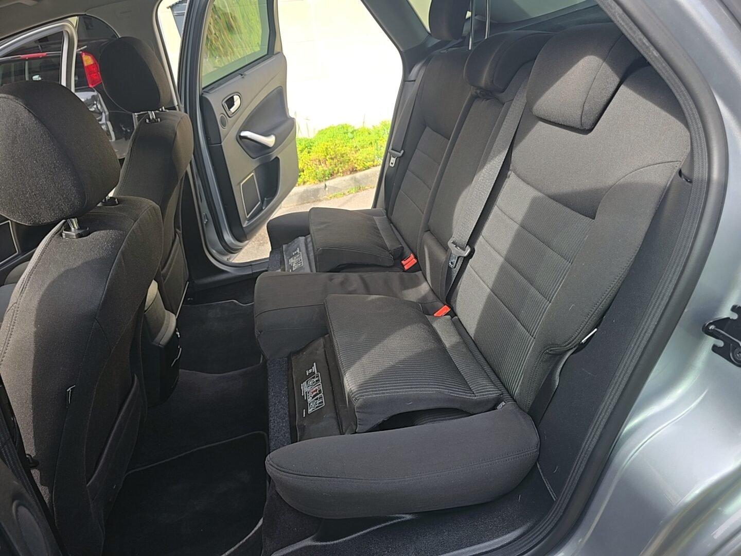 FORD MONDEO 2.0TDCI TITANIUM