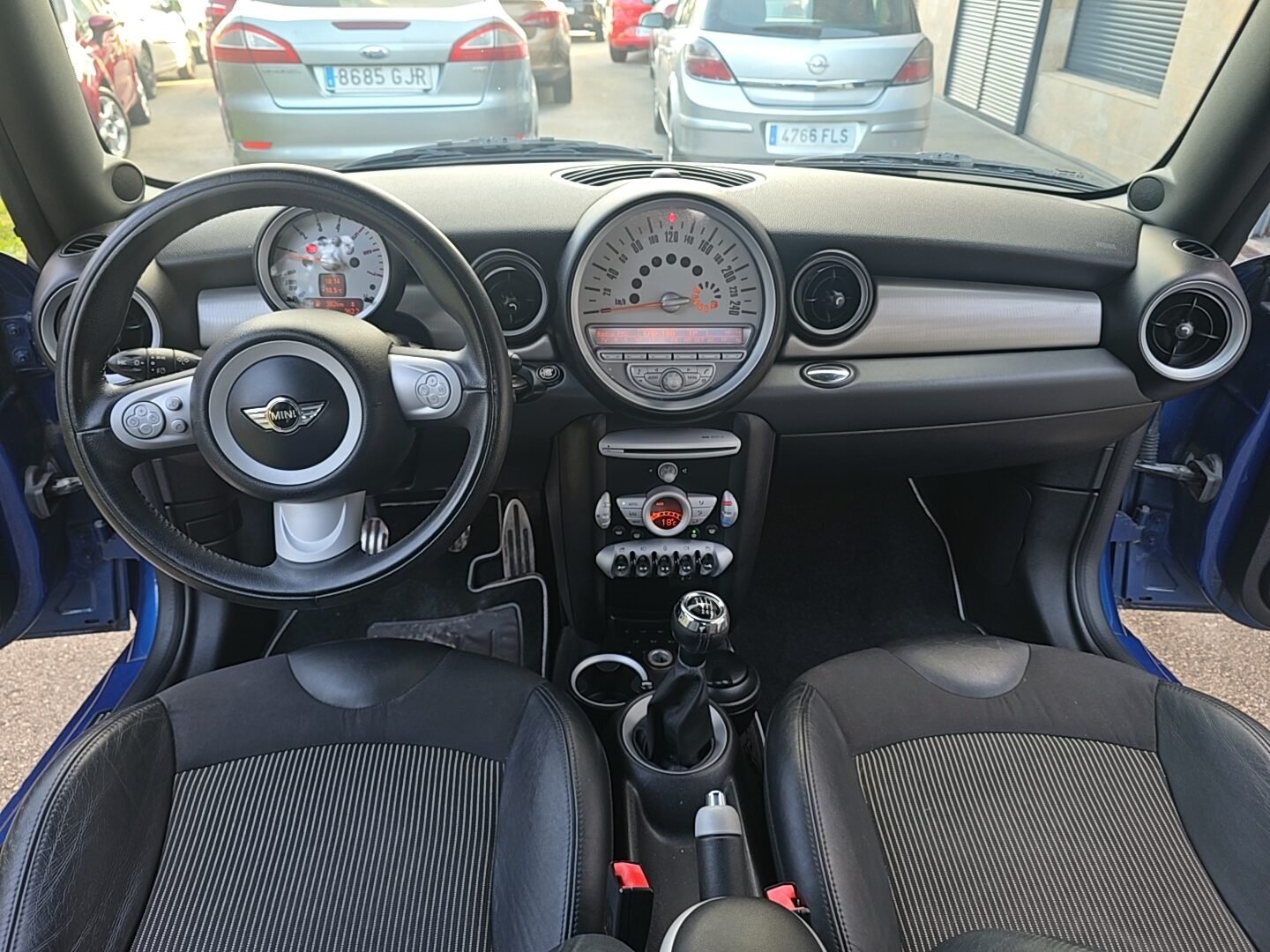 MINI COOPER 1.6D
