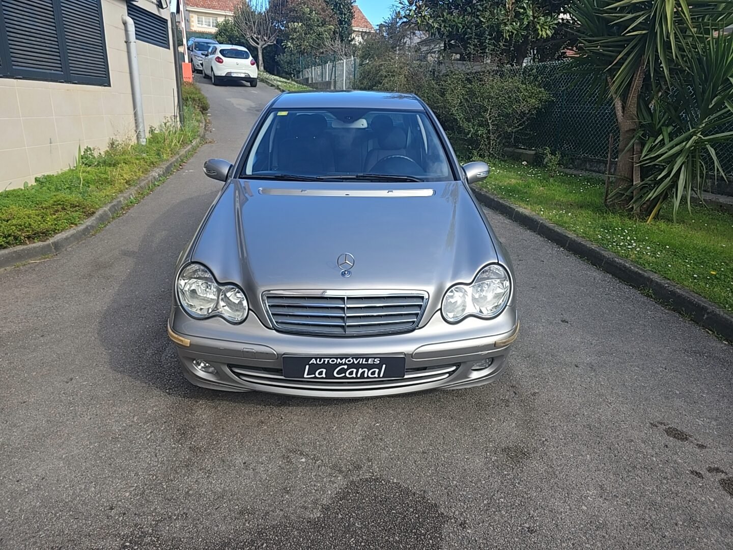 MERCEDES-BENZ C200 2.2CDI CLASSIC