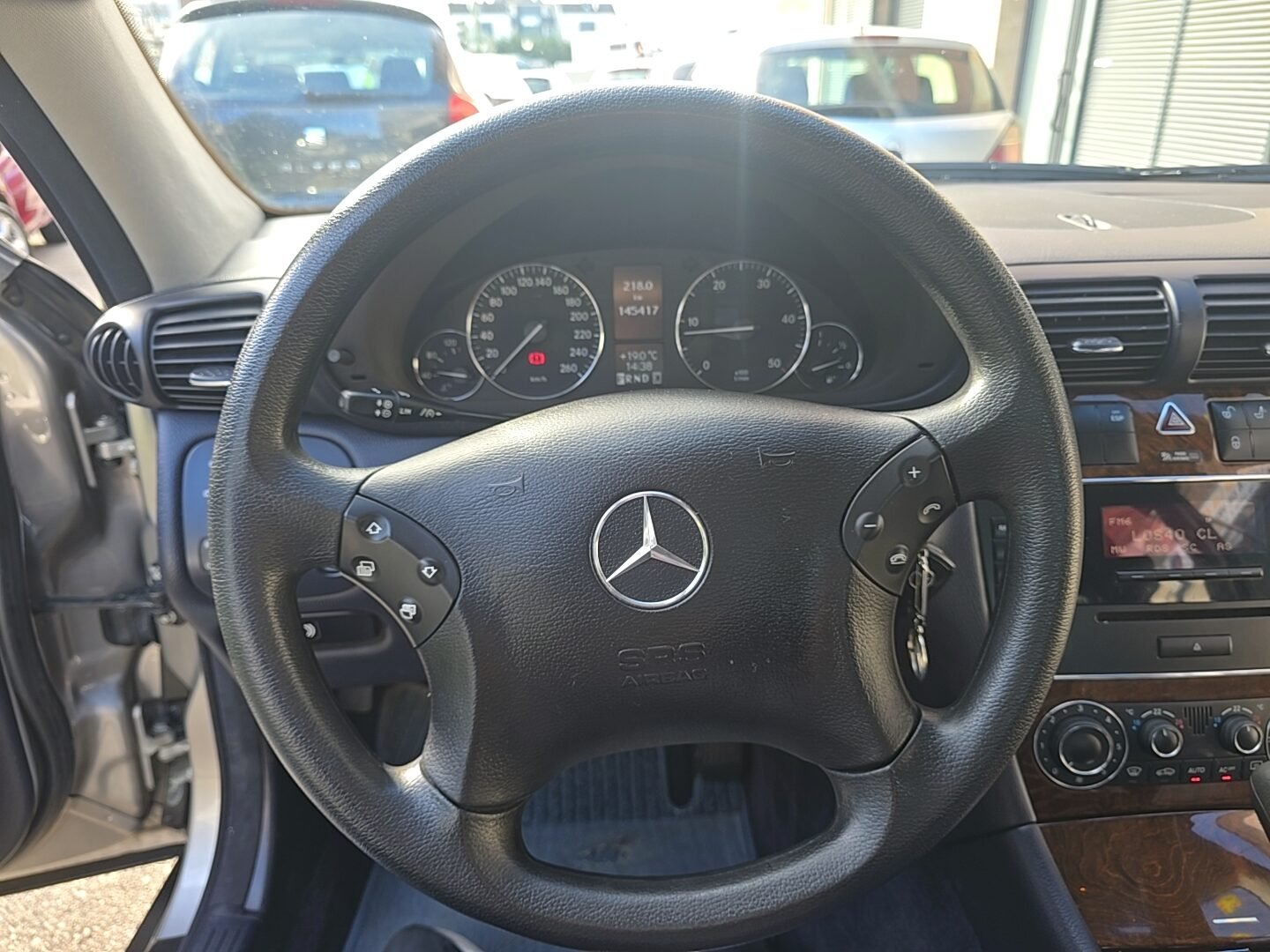 MERCEDES-BENZ C200 2.2CDI CLASSIC