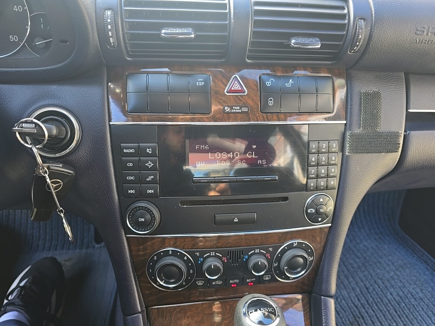 MERCEDES-BENZ C200 2.2CDI CLASSIC