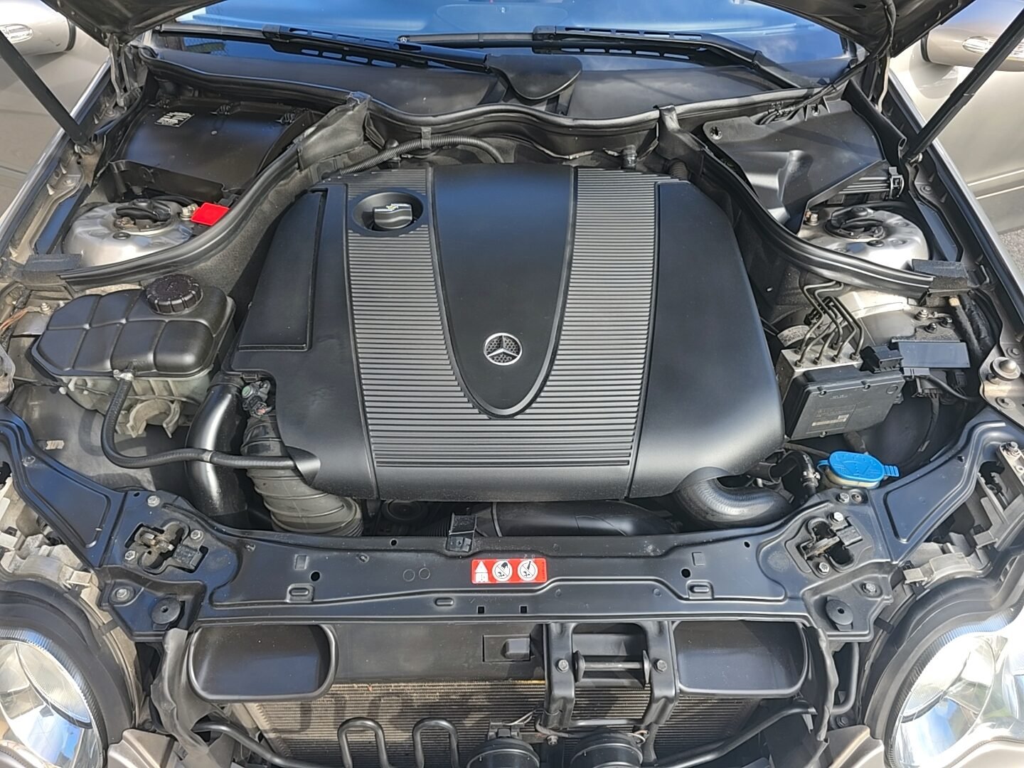 MERCEDES-BENZ C200 2.2CDI CLASSIC