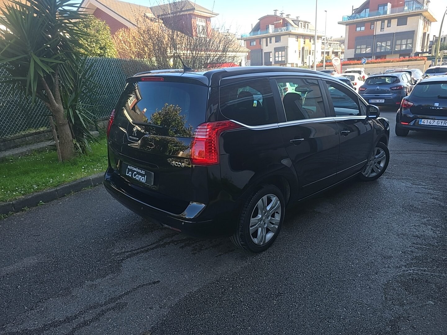 PEUGEOT 1.6BlueHDI STYLE 