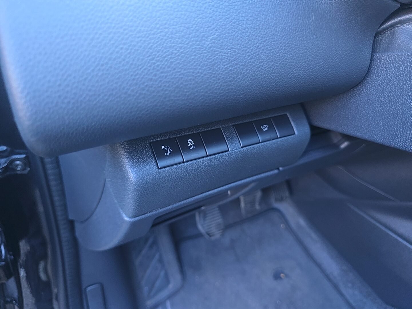 PEUGEOT 1.6BlueHDI STYLE 