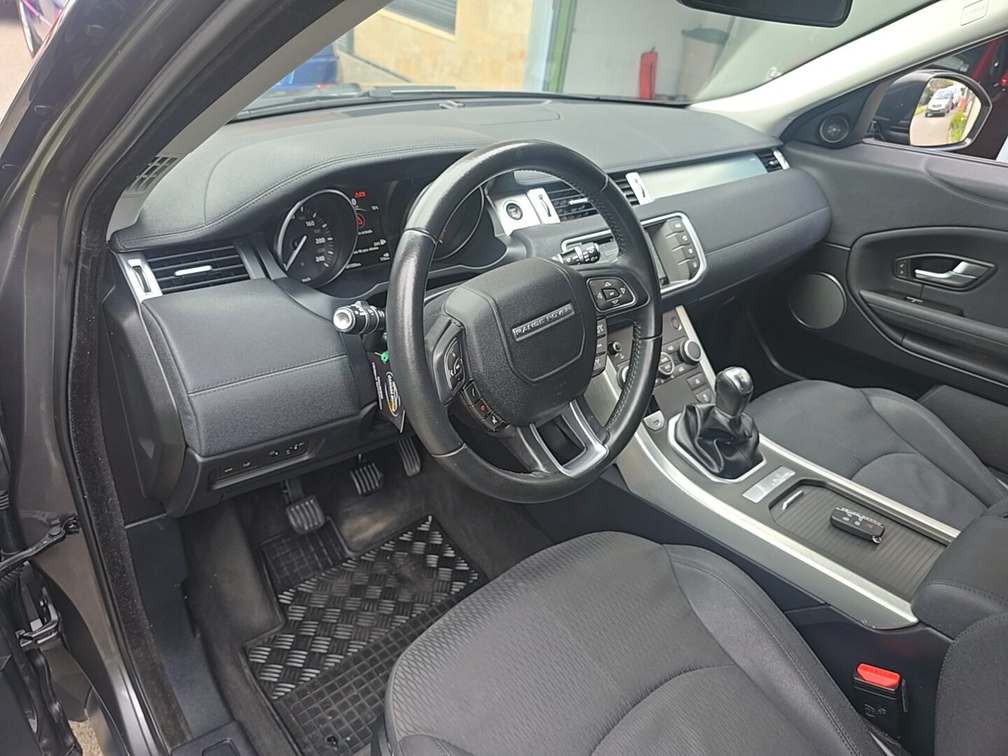 LAND-ROVER 2.0L eD4 PURE