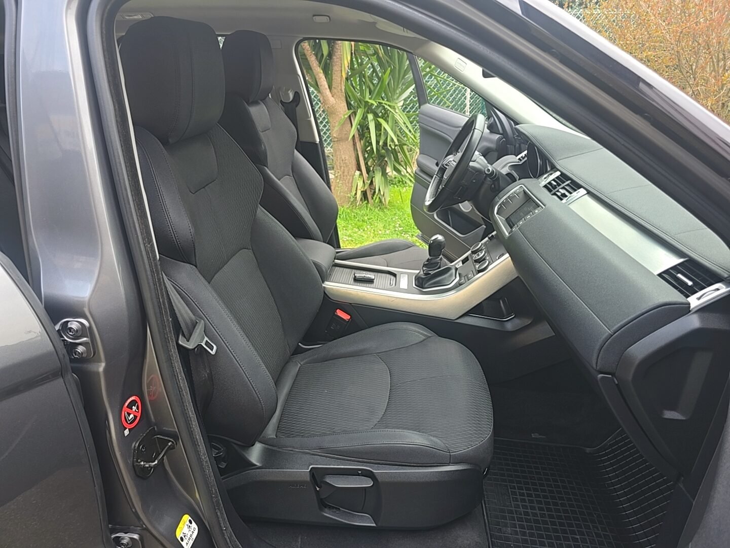 LAND-ROVER 2.0L eD4 PURE