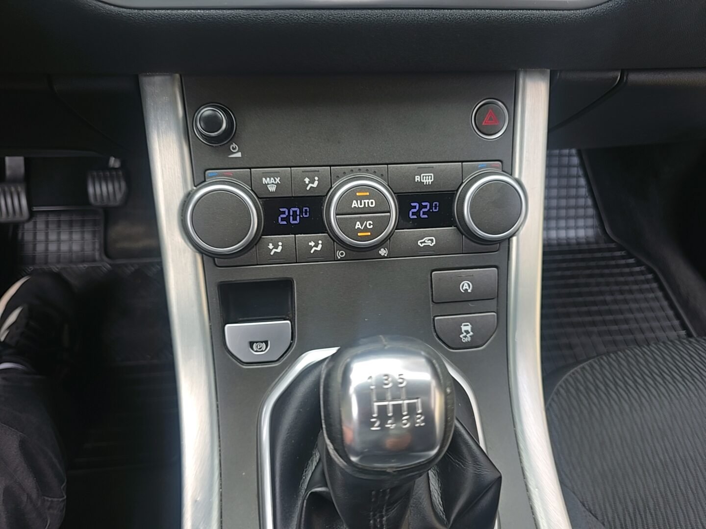 LAND-ROVER 2.0L eD4 PURE