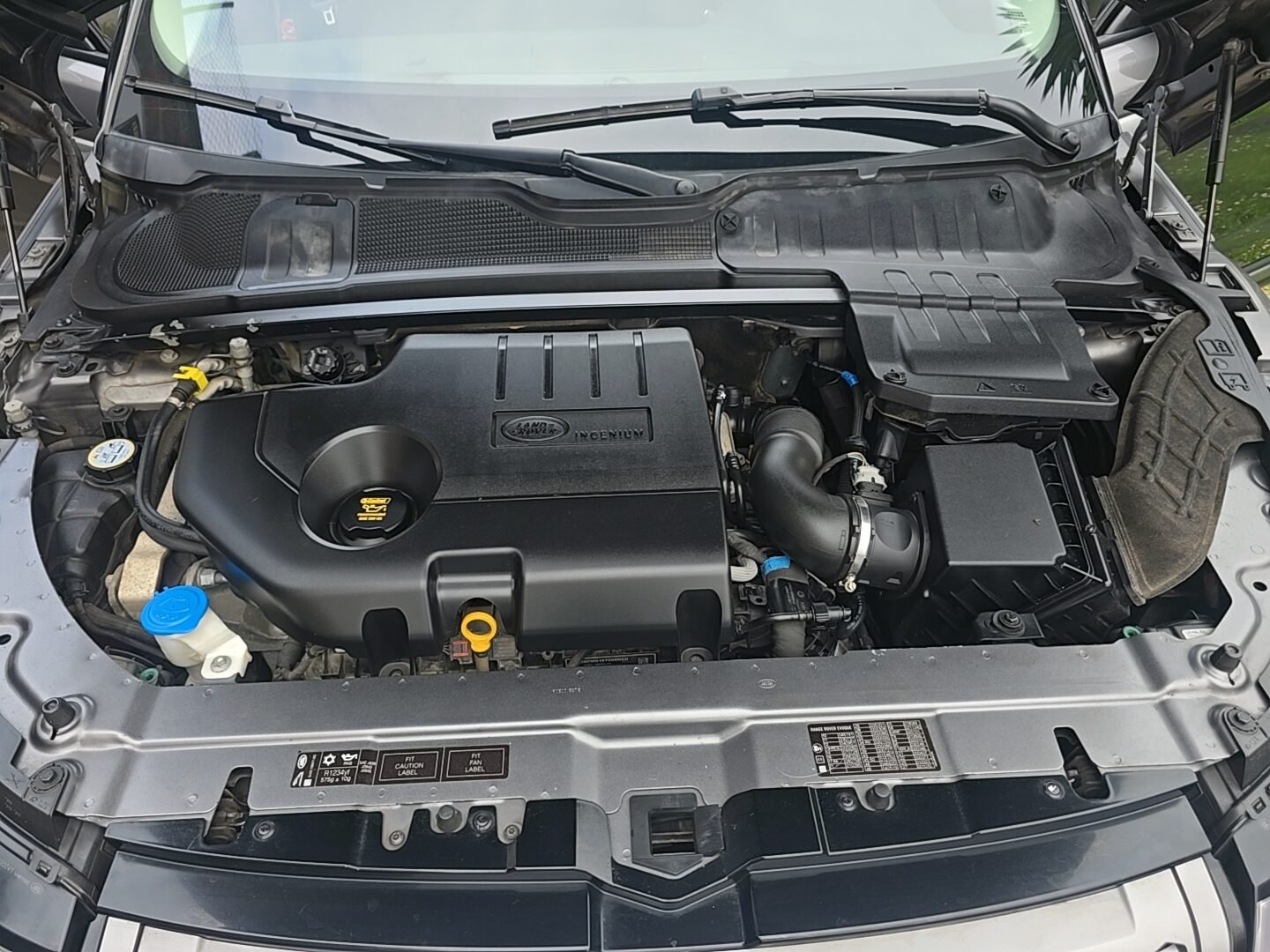 LAND-ROVER 2.0L eD4 PURE