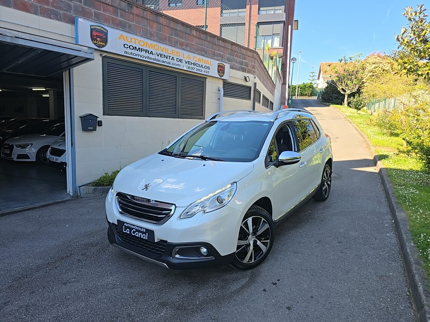 PEUGEOT 2008 1.6eHDI ALLURE