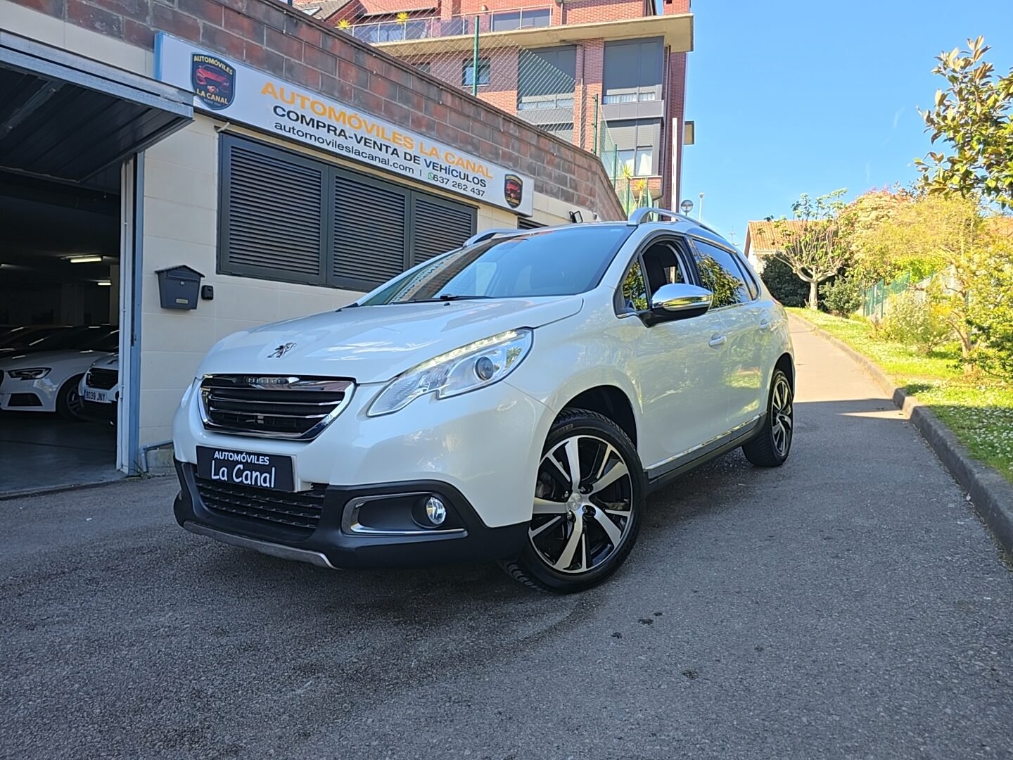 PEUGEOT 2008 1.6eHDI ALLURE