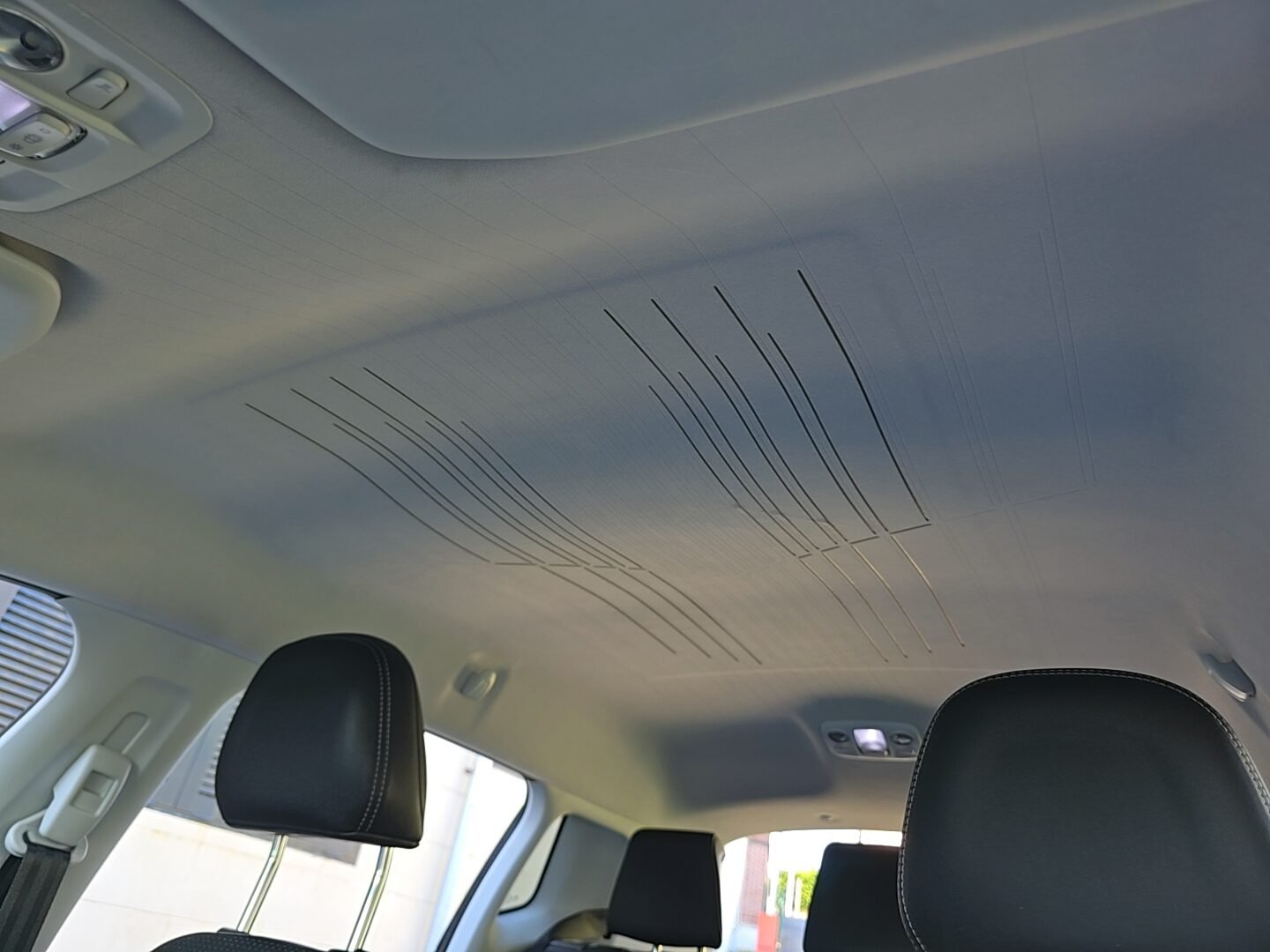 PEUGEOT 2008 1.6eHDI ALLURE