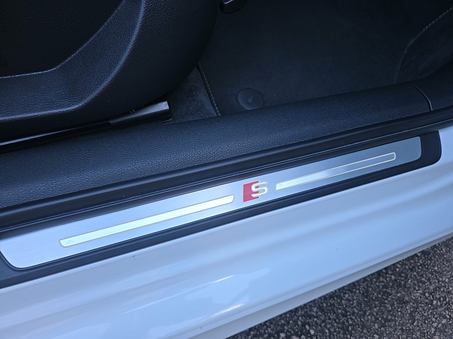 AUDI A3 LIMOUSIN 2.0TDI S-LINE