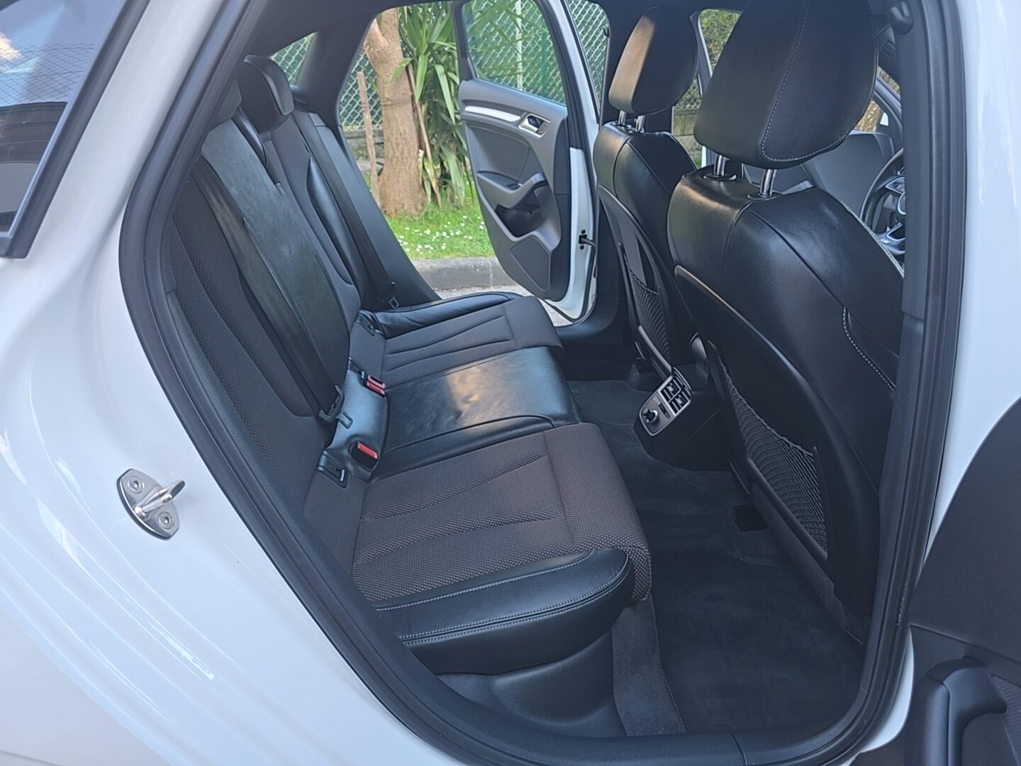 AUDI A3 LIMOUSIN 2.0TDI S-LINE