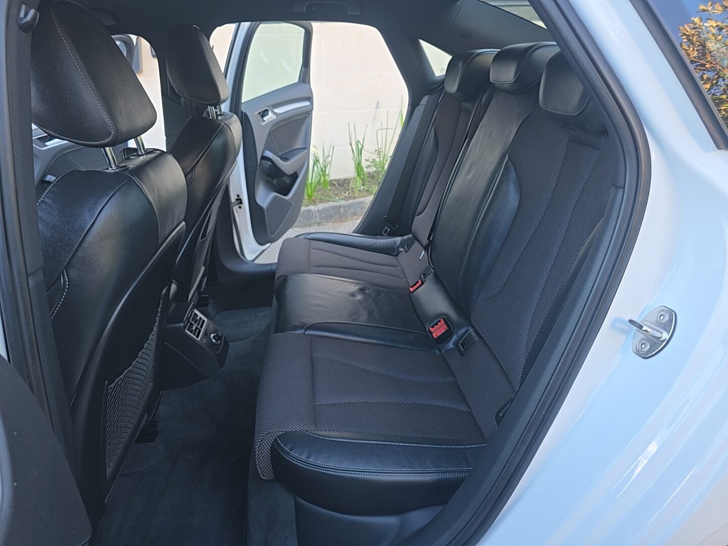 AUDI A3 LIMOUSIN 2.0TDI S-LINE