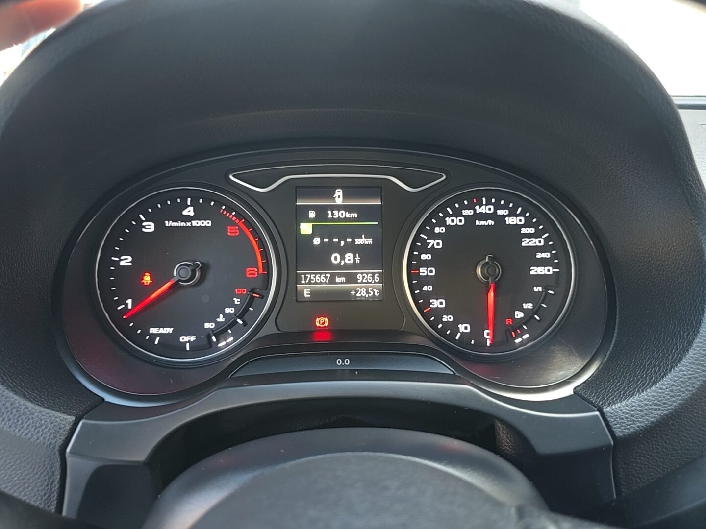 AUDI A3 LIMOUSIN 2.0TDI S-LINE