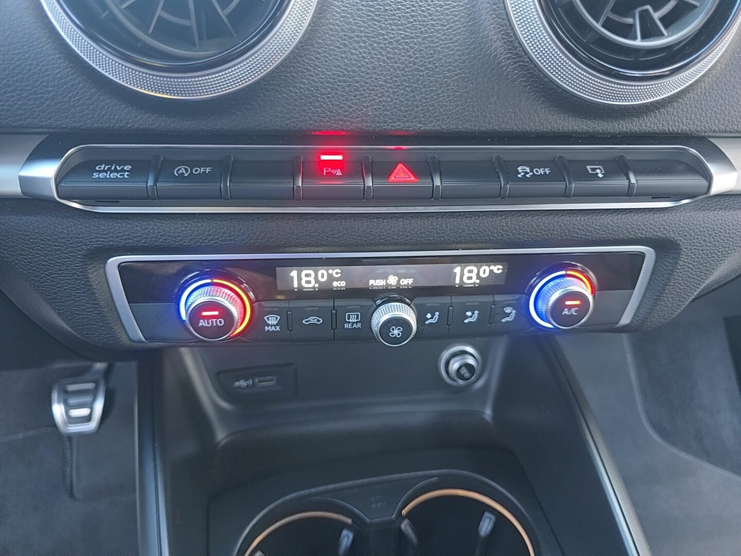 AUDI A3 LIMOUSIN 2.0TDI S-LINE