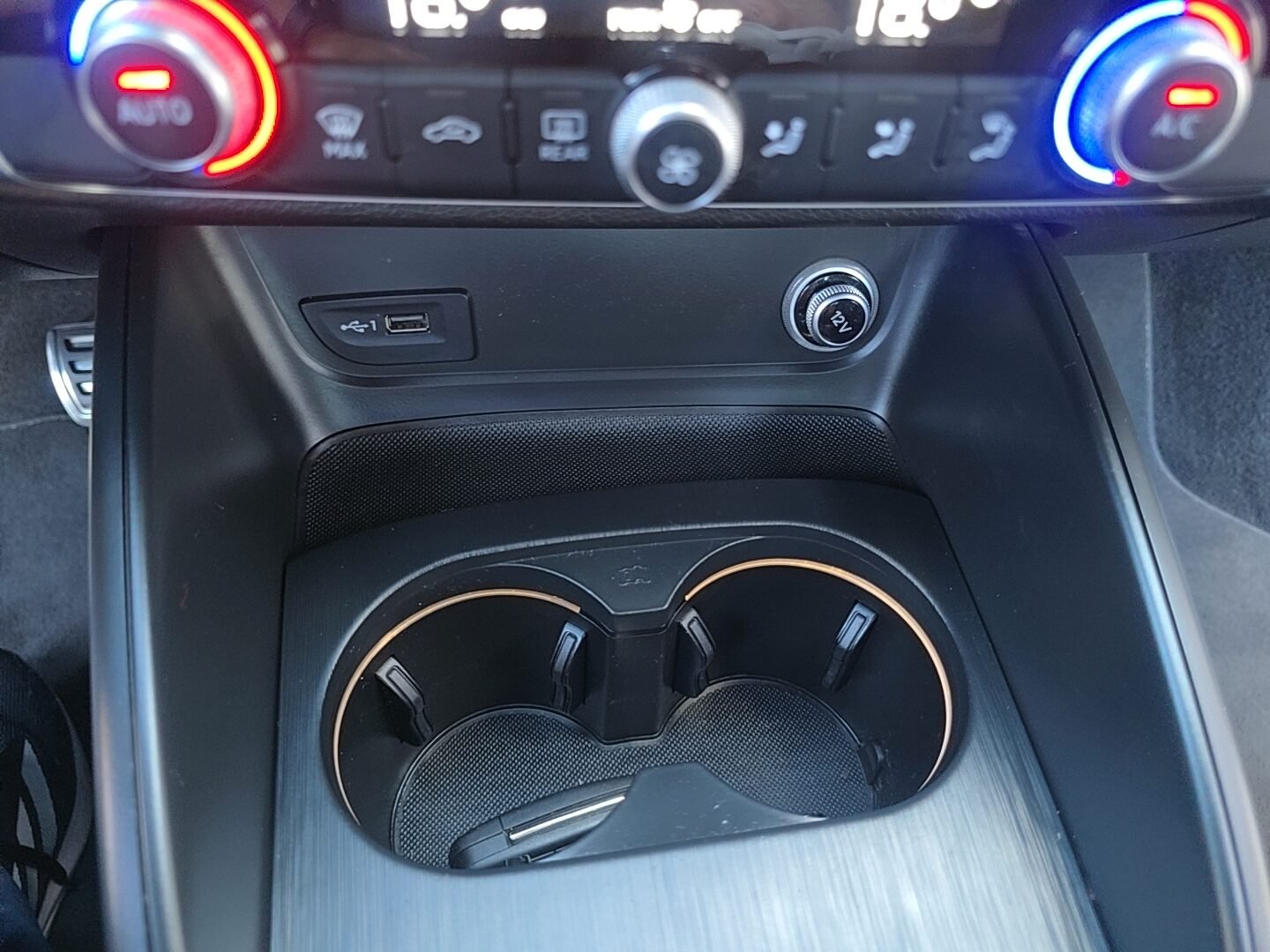 AUDI A3 LIMOUSIN 2.0TDI S-LINE