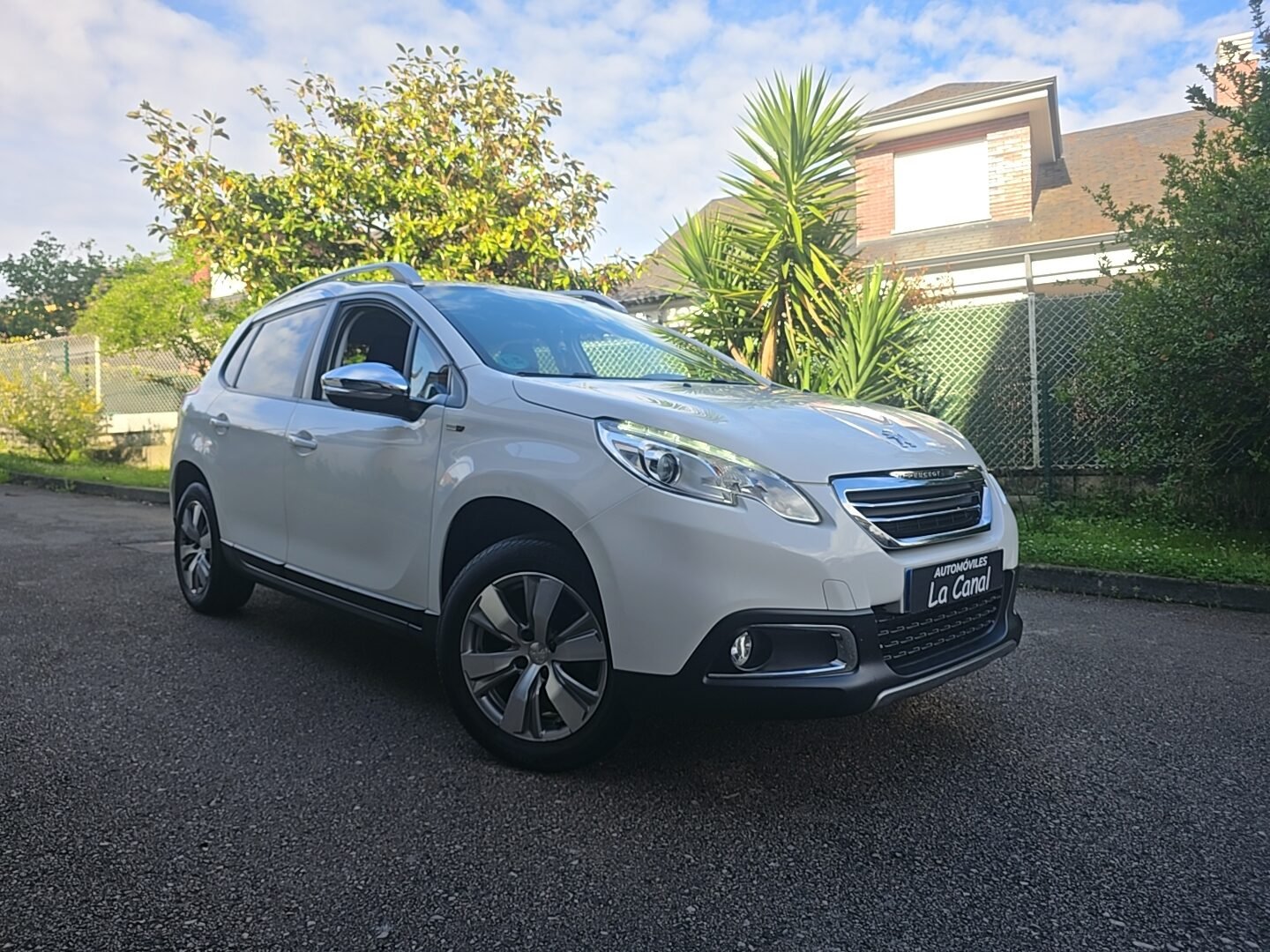 PEUGEOT 2008 1.6HDI STYLE