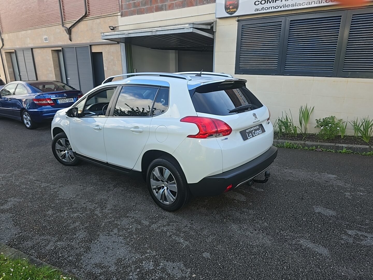 PEUGEOT 2008 1.6HDI STYLE