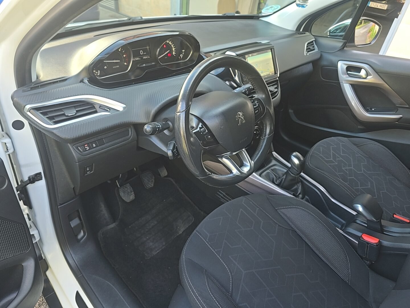 PEUGEOT 2008 1.6HDI STYLE