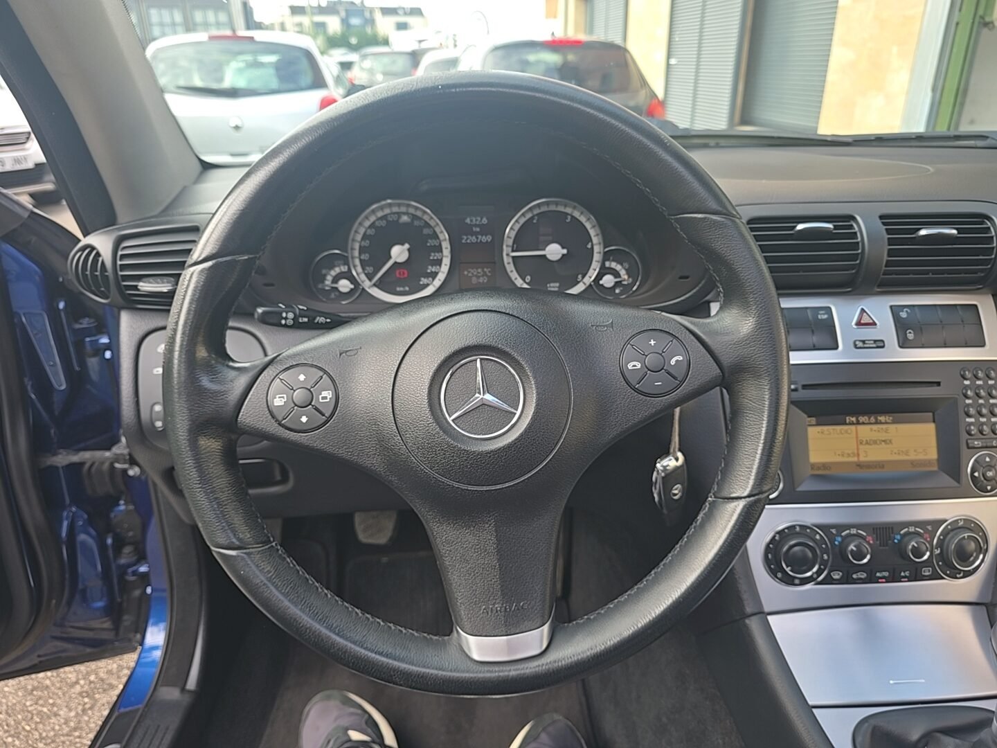 MERCEDES-BENZ CLC 220CDI