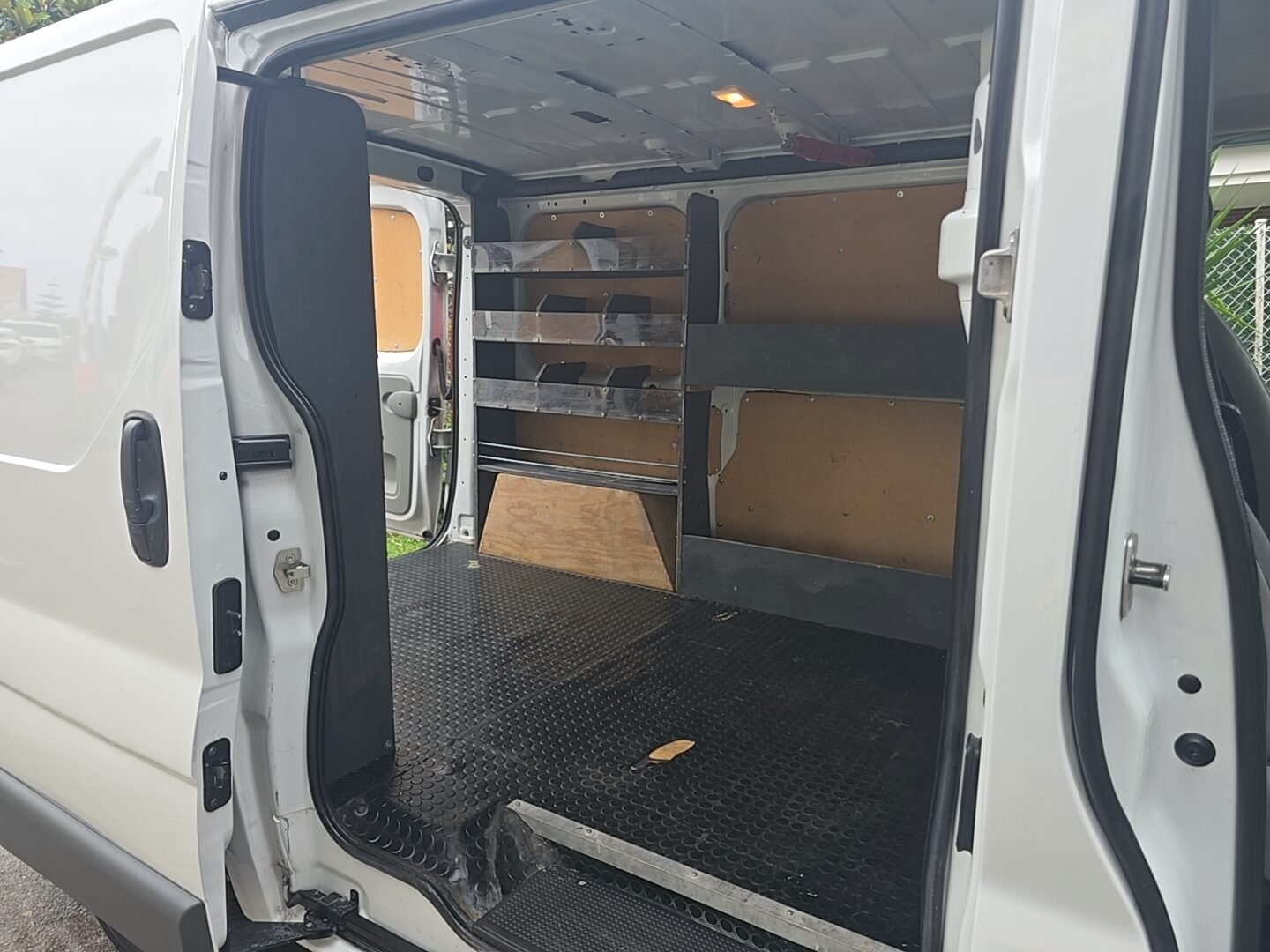 OPEL VIVARO 2.0CDTI FURGON 