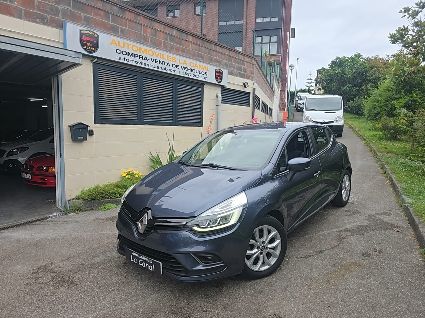 RENAULT Clio TCE LIMITED ENERGY