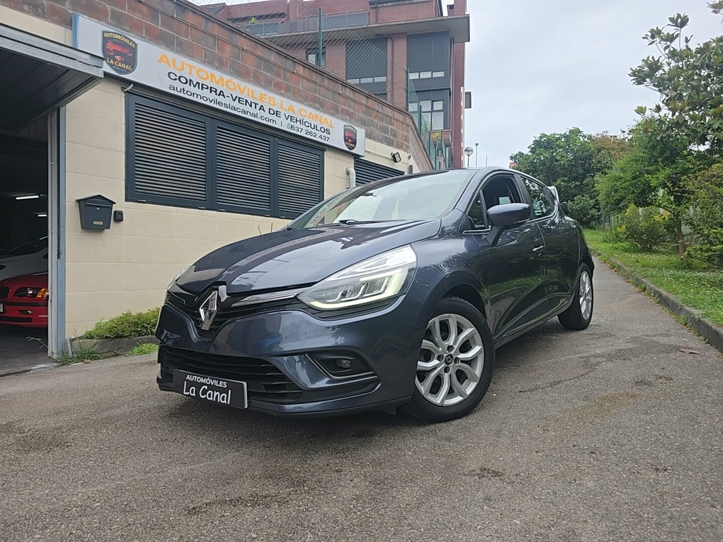 RENAULT Clio TCE LIMITED ENERGY