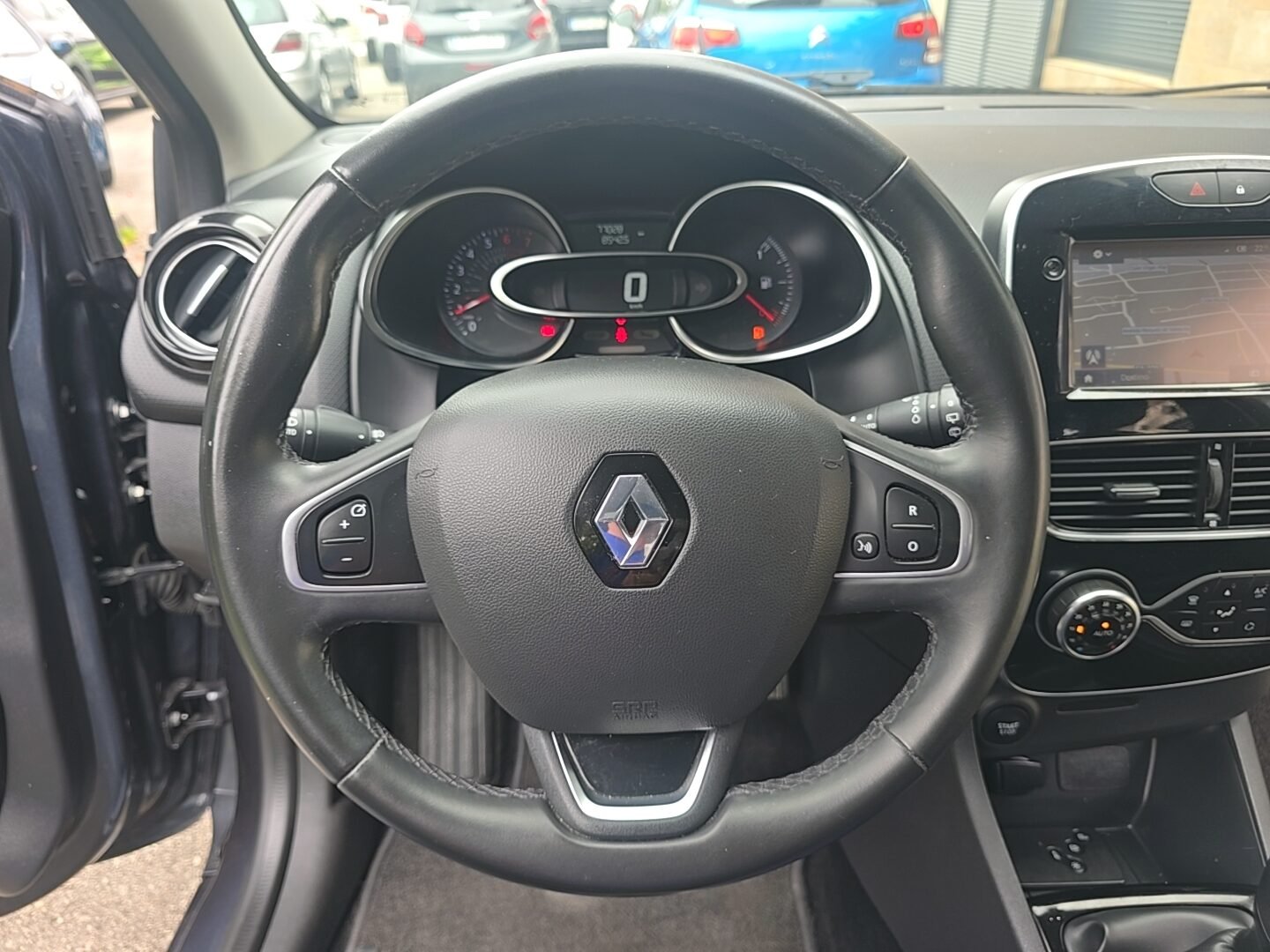 RENAULT Clio TCE LIMITED ENERGY