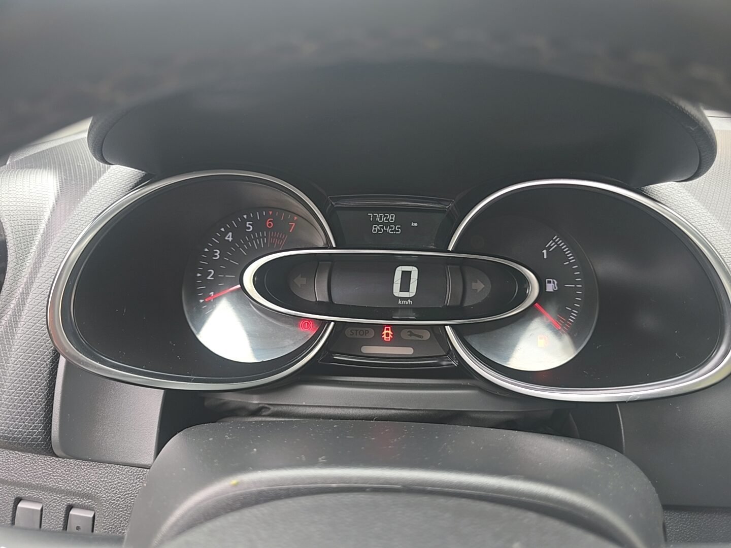 RENAULT Clio TCE LIMITED ENERGY