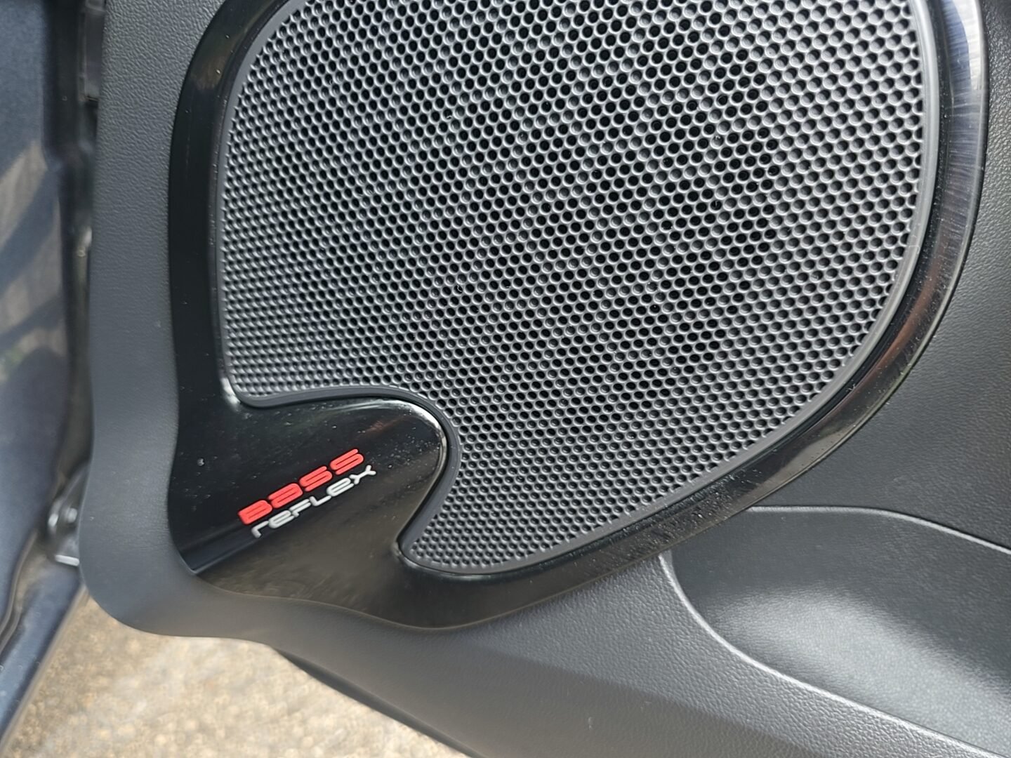 RENAULT Clio TCE LIMITED ENERGY