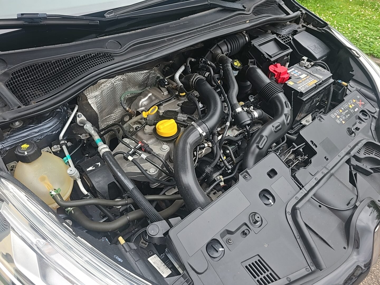 RENAULT Clio TCE LIMITED ENERGY