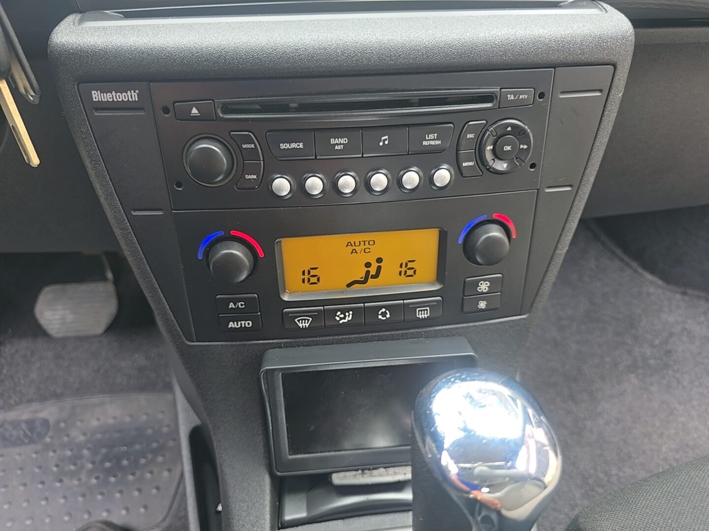 CITROEN C4 1.6HDI COOL 