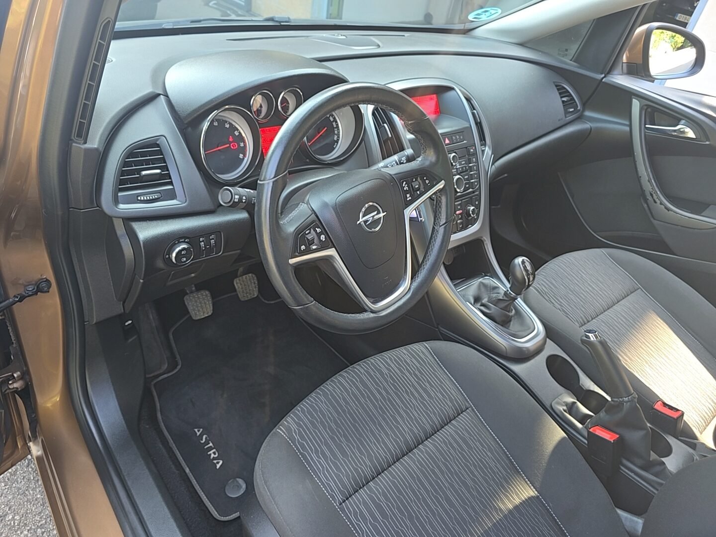 OPEL ASTRA 1.6I ELEGANCE
