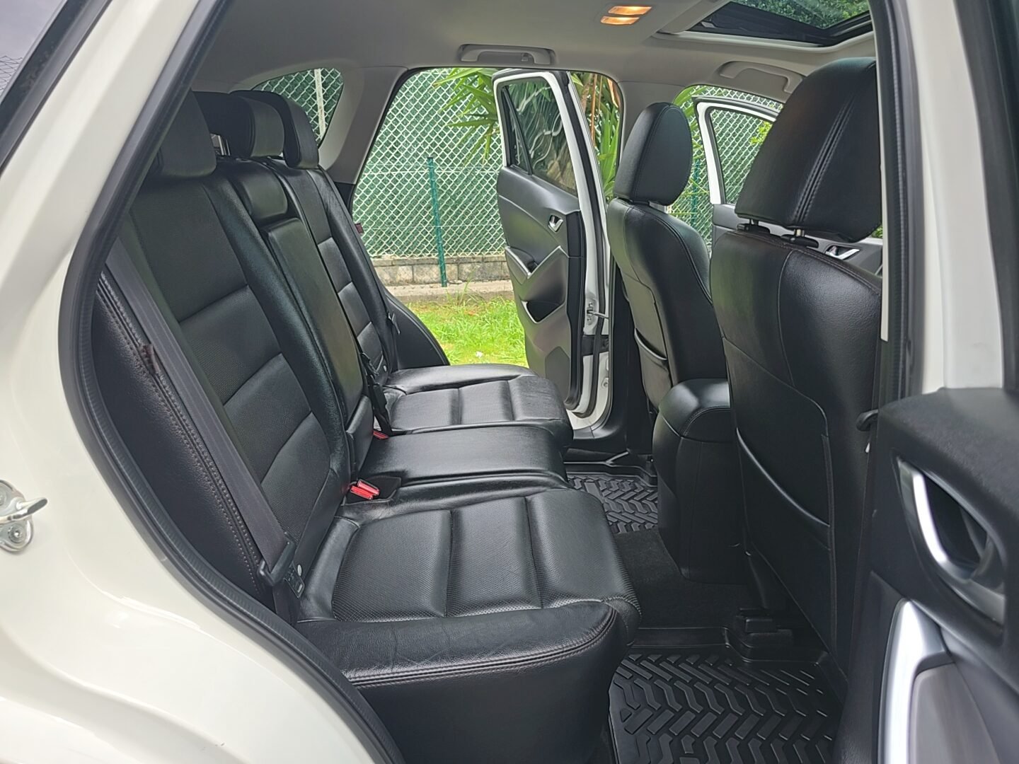 MAZDA CX5 2.2D LUXURI PREMIUM 4WD