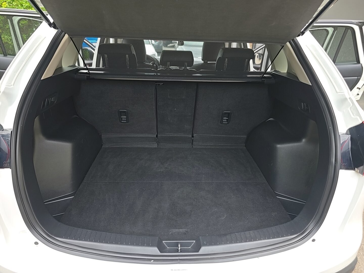 MAZDA CX5 2.2D LUXURI PREMIUM 4WD