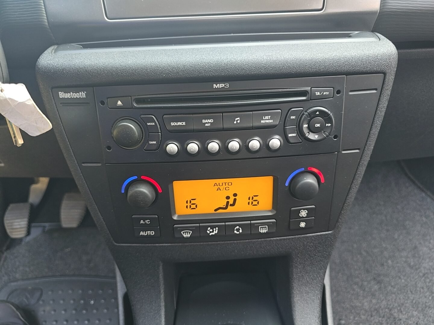 CITROEN C4 1.6HDI COOL