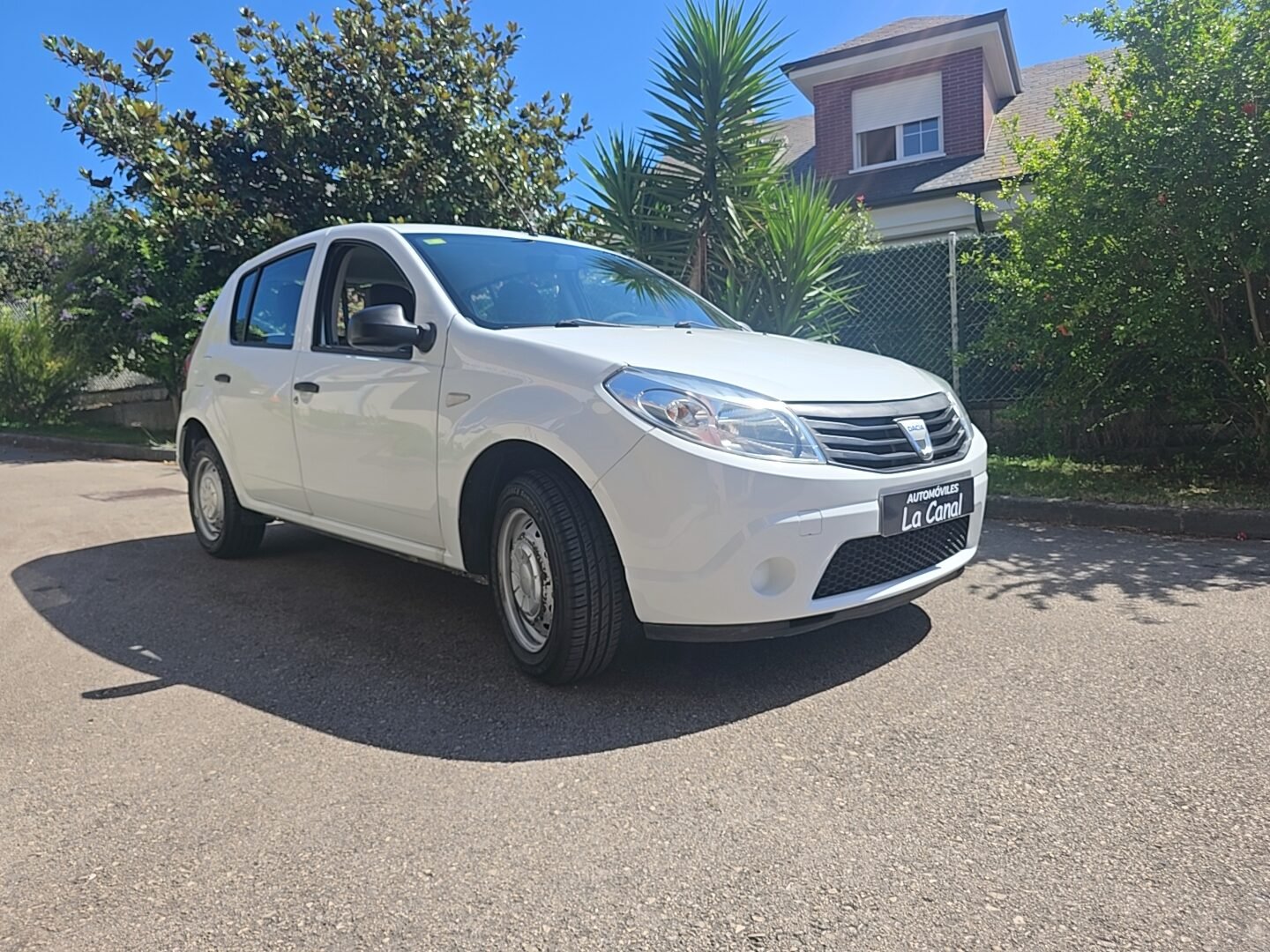 DACIA SANDERO 1.2I 16V BASE