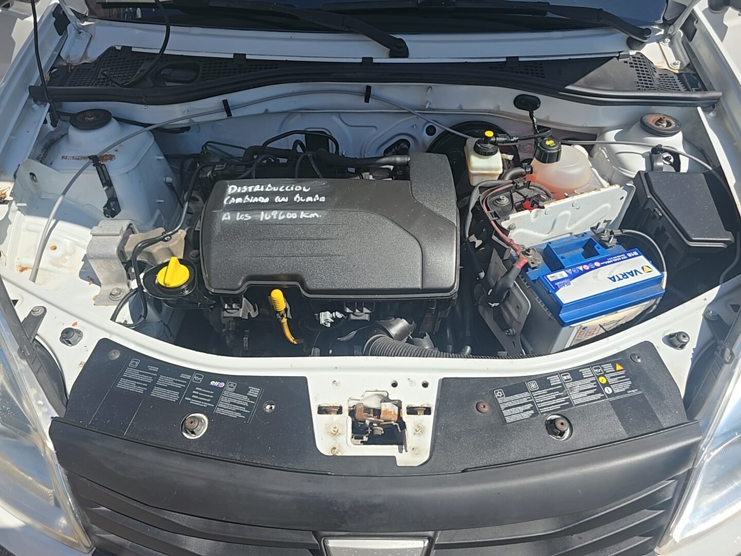 DACIA SANDERO 1.2I 16V BASE
