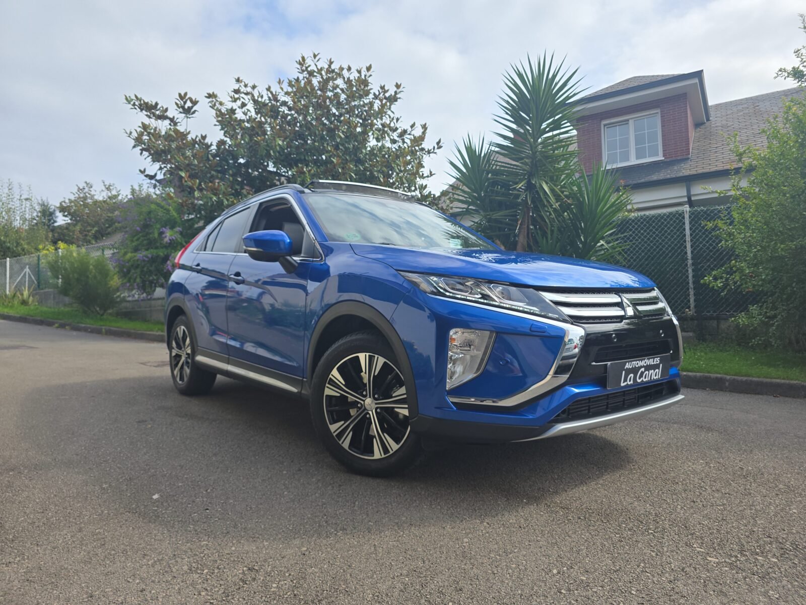 MITSUBISHI ECLIPSE CROSS 1.5T KAITEKI CVT 4WD