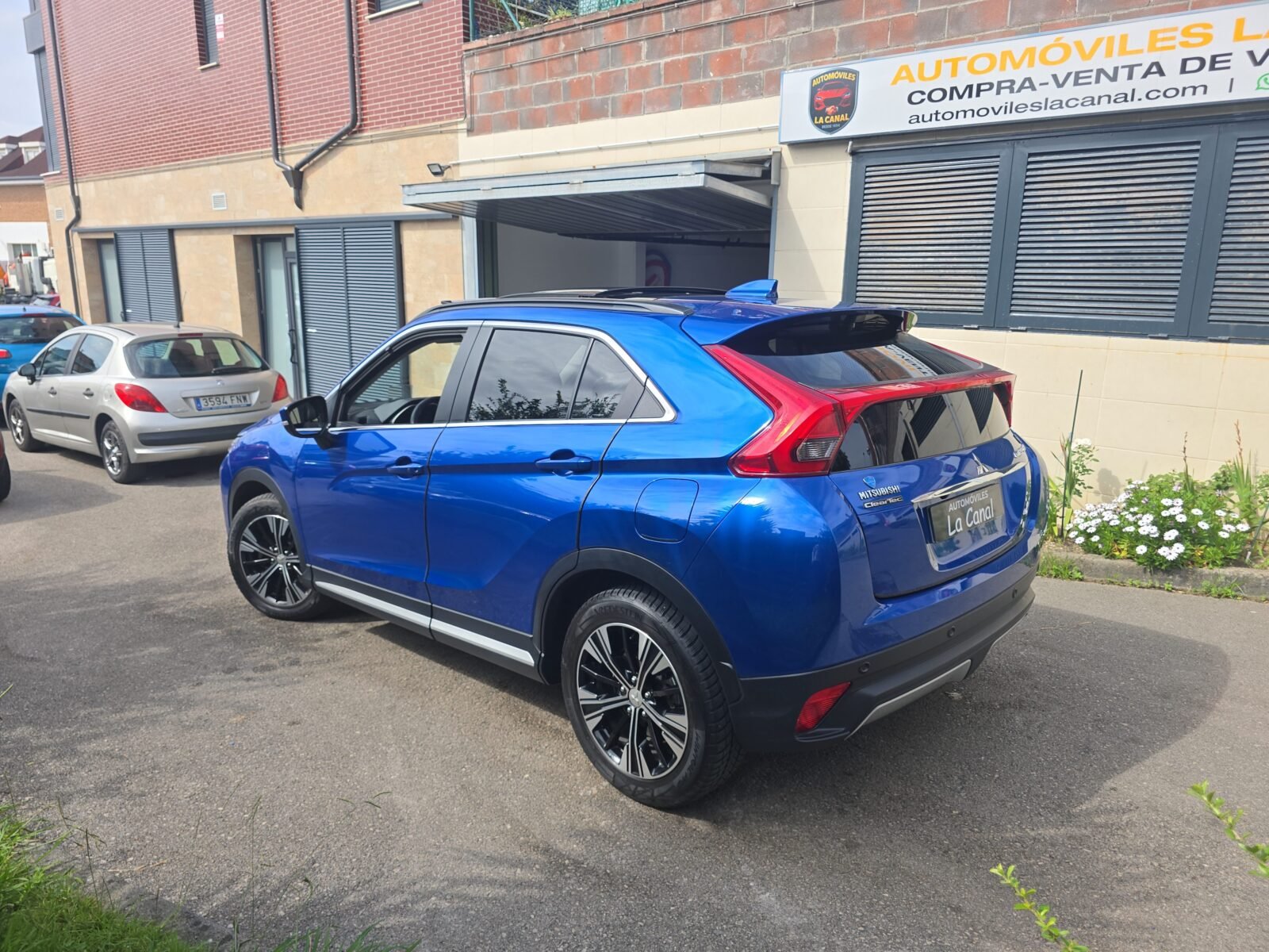 MITSUBISHI ECLIPSE CROSS 1.5T KAITEKI CVT 4WD