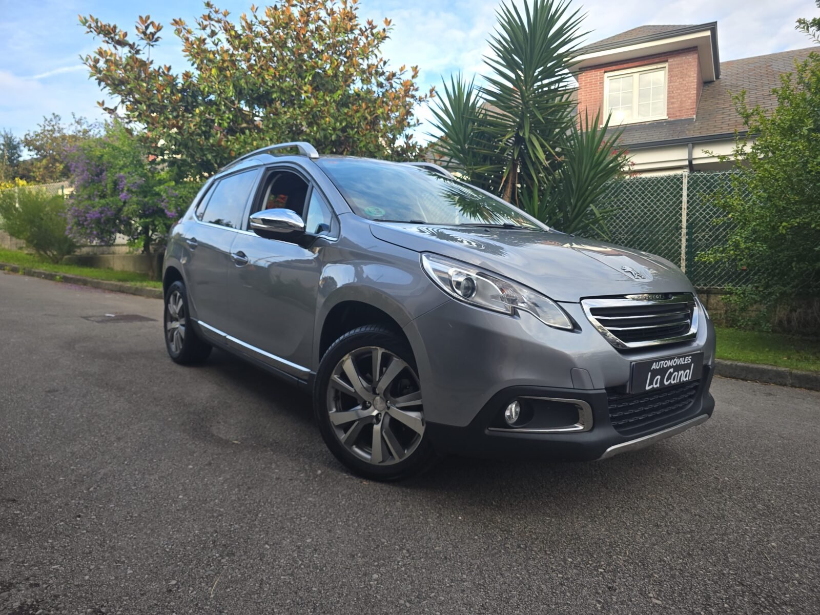 PEUGEOT 2008 1.6BlueHDI ALLURE