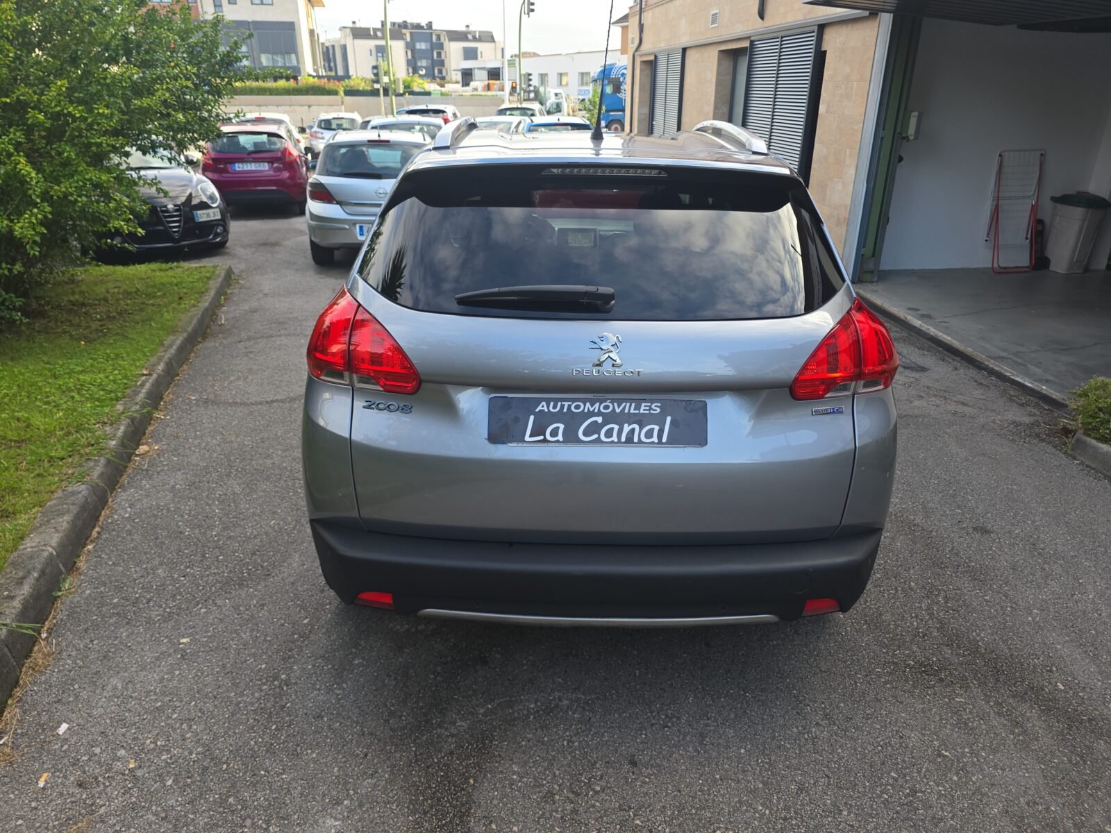 PEUGEOT 2008 1.6BlueHDI ALLURE