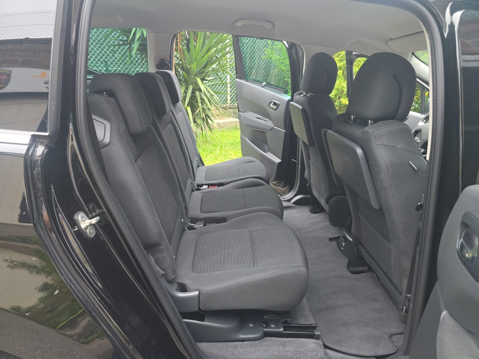 PEUGEOT 5008 1.6HDI STYLE 7 PLAZAS