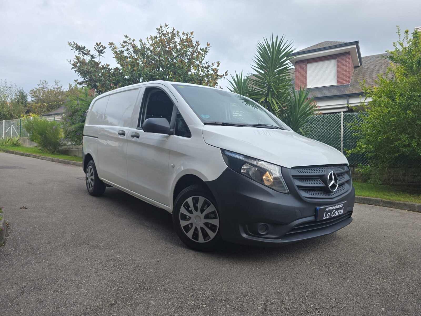 MERCEDES-BENZ VITO 109CDI FURGON