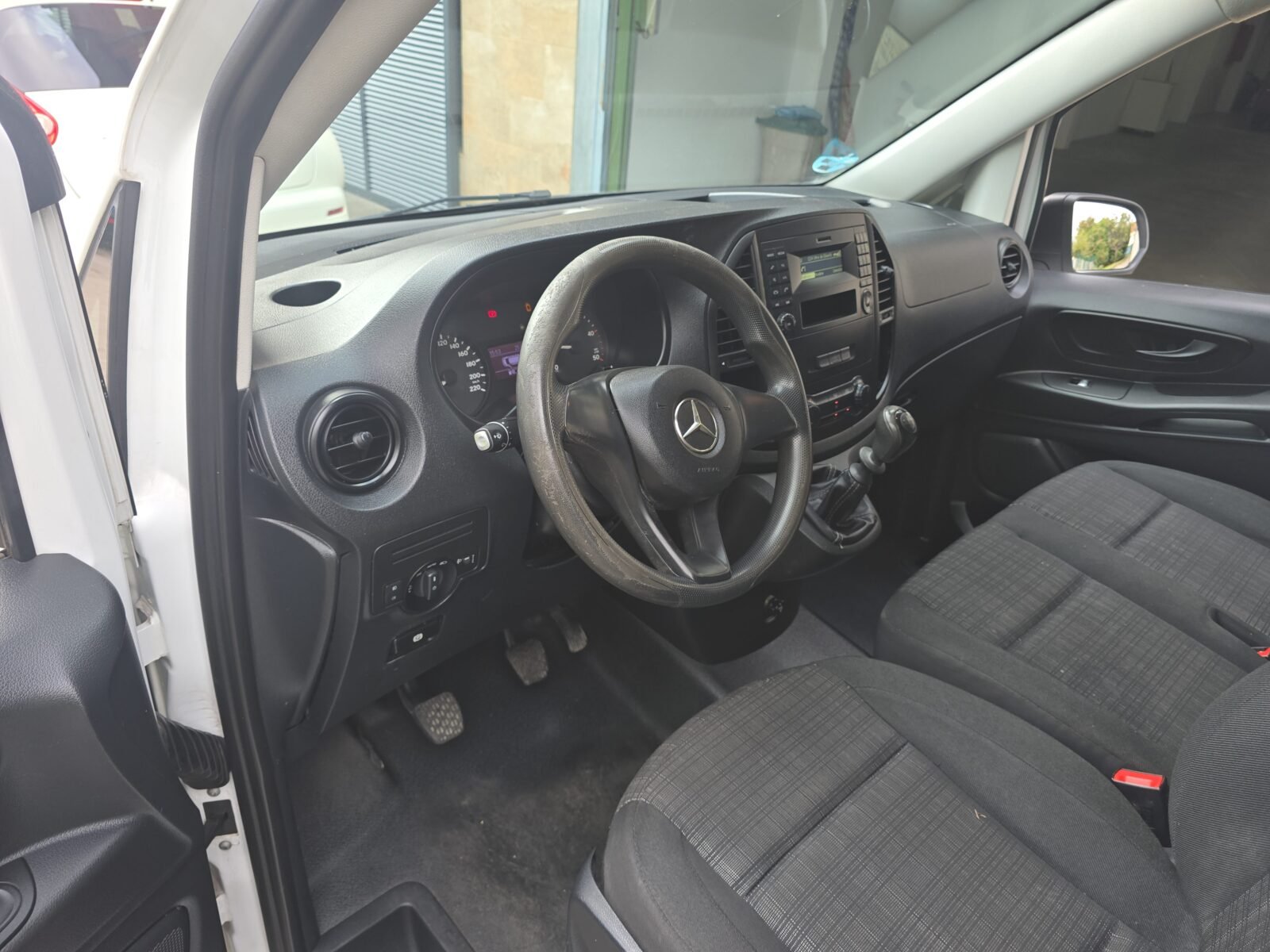 MERCEDES-BENZ VITO 109CDI FURGON