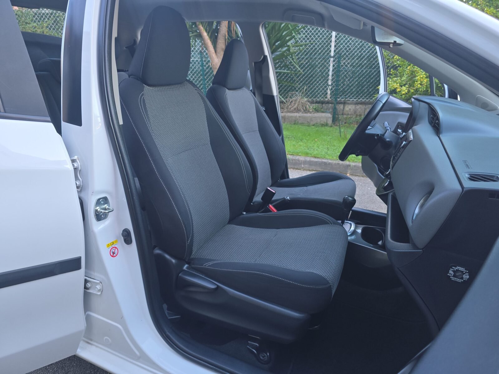 TOYOTA YARIS 1.5VVTI HYBRID ACTIVE