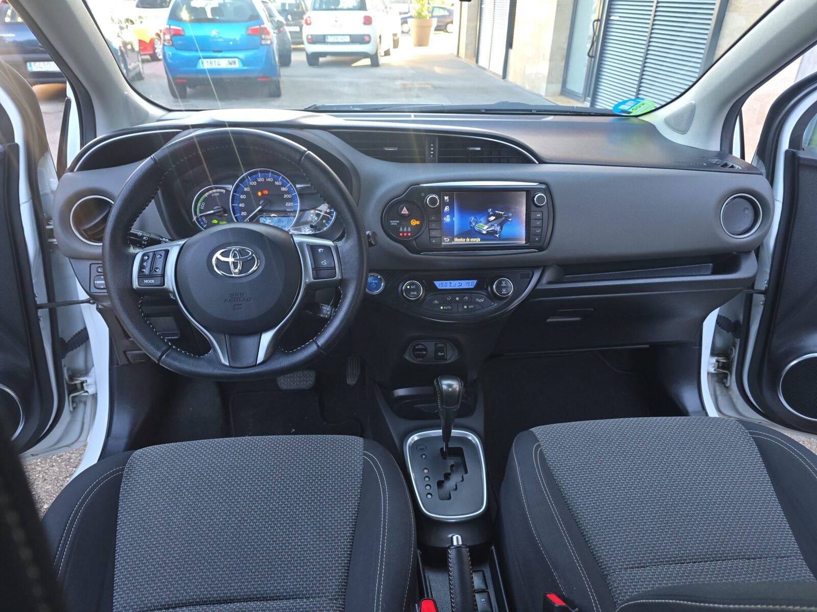 TOYOTA YARIS 1.5VVTI HYBRID ACTIVE